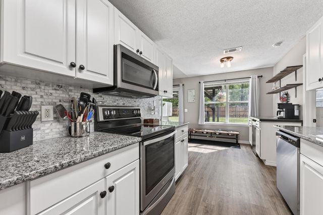 4331 Crosswinds Drive, Milton, FL 32583