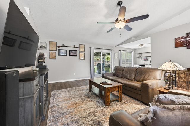 4331 Crosswinds Drive, Milton, FL 32583