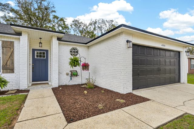 4331 Crosswinds Drive, Milton, FL 32583