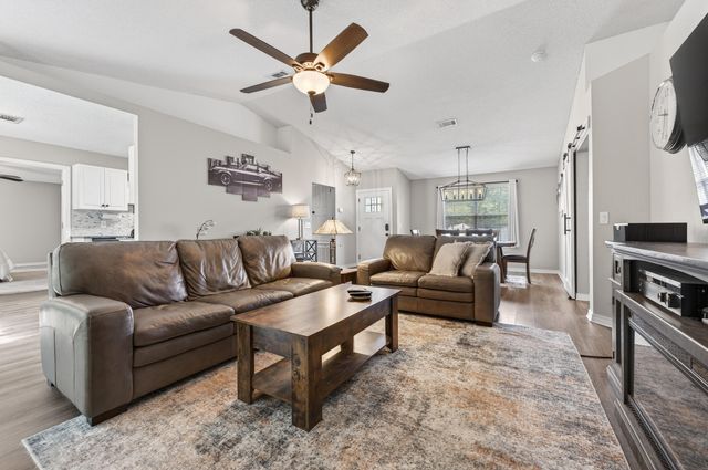 4331 Crosswinds Drive, Milton, FL 32583