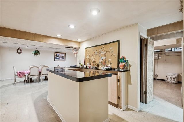 1344 Monroe Avenue, River Forest, IL 60305