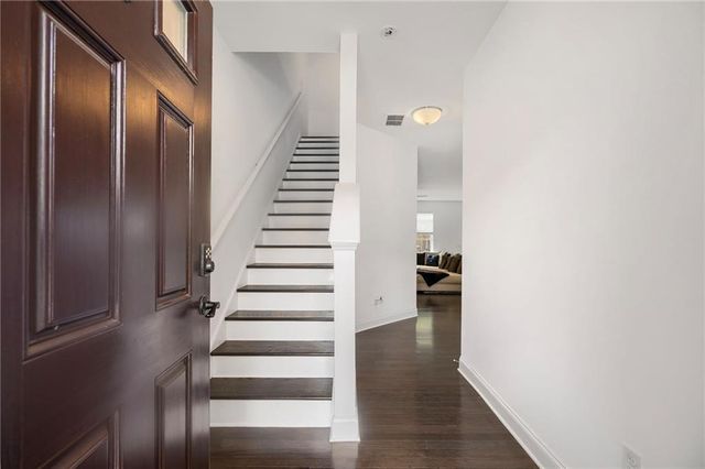 5481 Cascade SW Ridge, Atlanta, GA 30336