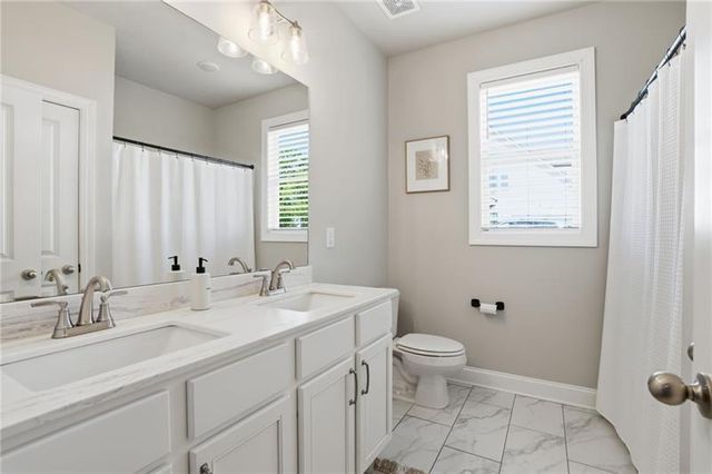 77 Wallace Drive, Winder, GA 30680