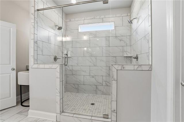 77 Wallace Drive, Winder, GA 30680