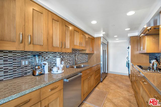 201 Ocean Avenue 909B, Santa Monica, CA 90402
