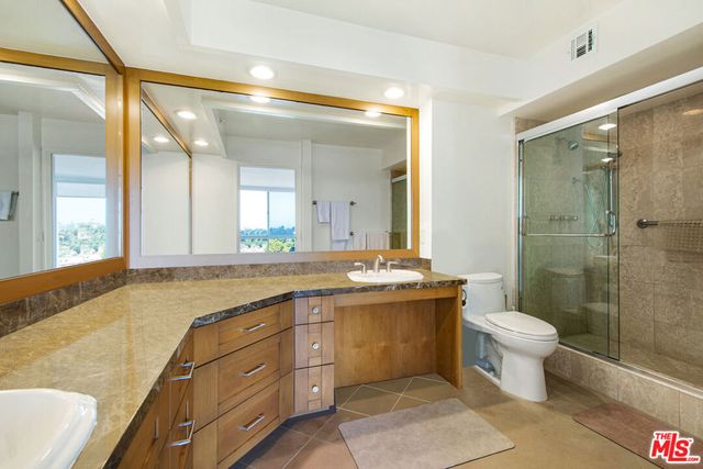 201 Ocean Avenue 909B, Santa Monica, CA 90402