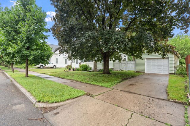 1225 6th Street E, Saint Paul, MN 55106