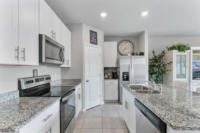 3947 SE Mentmore Lane, Stuart, FL 34997