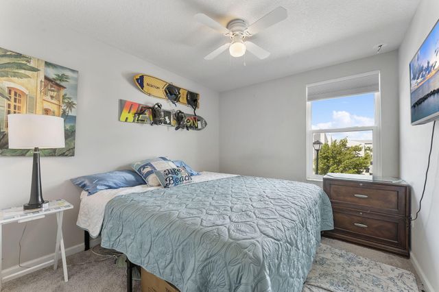 3947 SE Mentmore Lane, Stuart, FL 34997