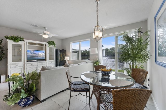 3947 SE Mentmore Lane, Stuart, FL 34997