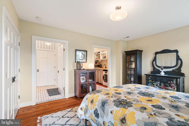 19937 EVERGREEN MILLS RD, Leesburg, VA 20175