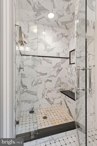 19937 EVERGREEN MILLS RD, Leesburg, VA 20175