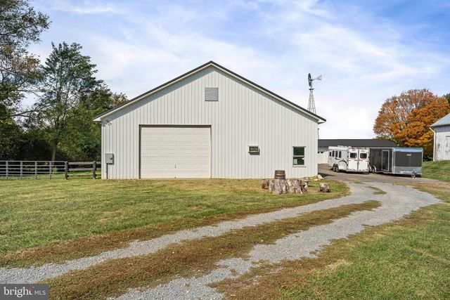 19937 EVERGREEN MILLS RD, Leesburg, VA 20175