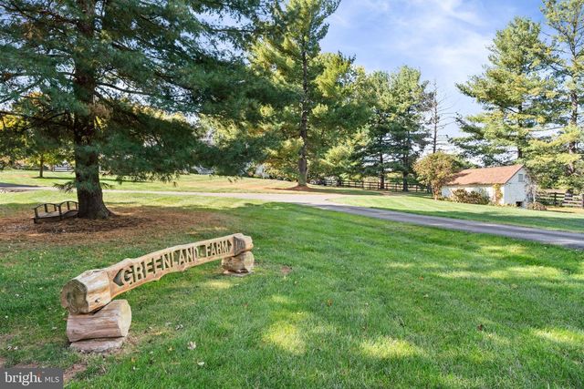 19937 EVERGREEN MILLS RD, Leesburg, VA 20175