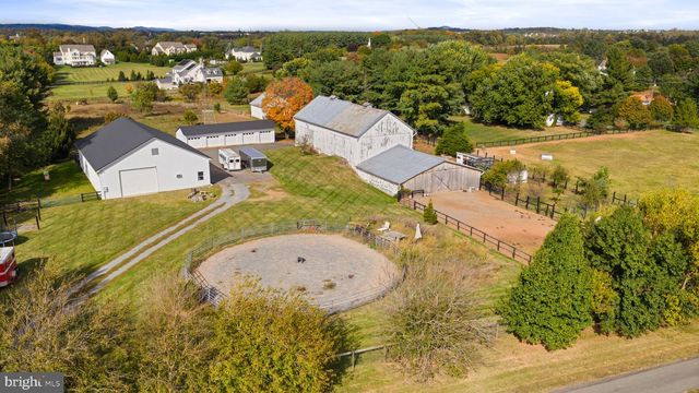 19937 EVERGREEN MILLS RD, Leesburg, VA 20175