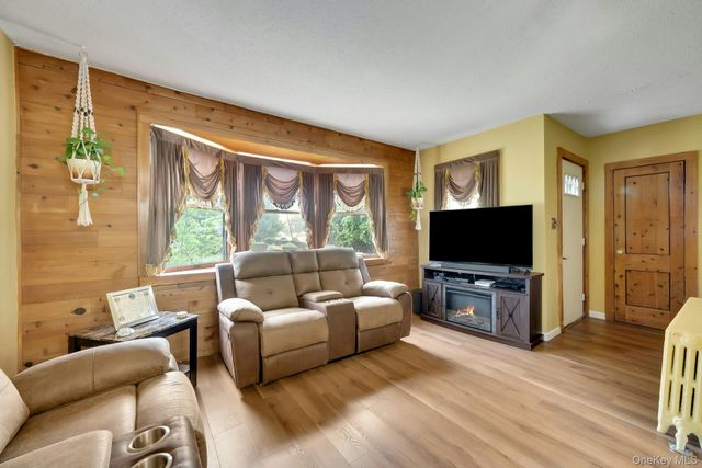 189D Edgewater Park D, Bronx, NY 10465