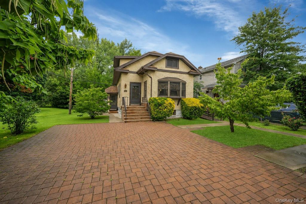 189D Edgewater Park D, Bronx, NY 10465