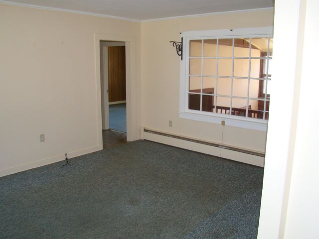 2122 Vt. Route 140, Poultney, VT 05764