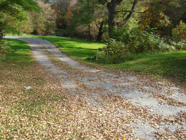 2122 Vt. Route 140, Poultney, VT 05764