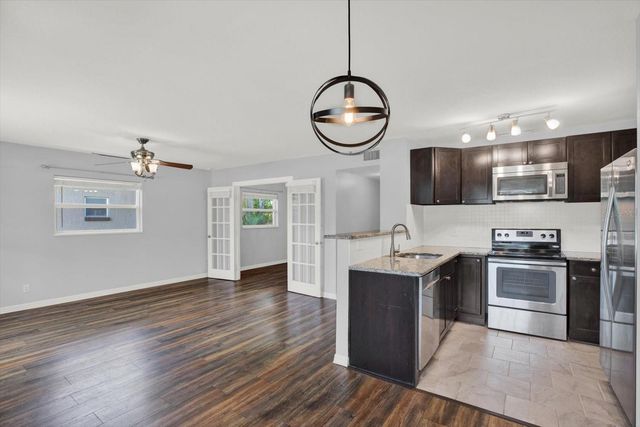3813 W WISCONSIN AVENUE, Tampa, FL 33616