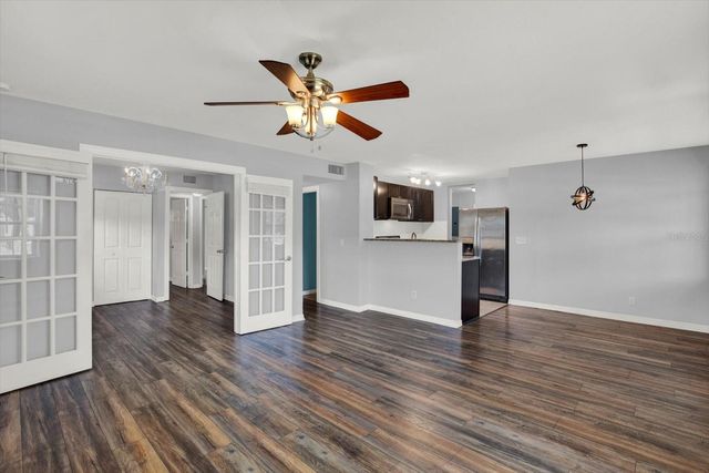 3813 W WISCONSIN AVENUE, Tampa, FL 33616