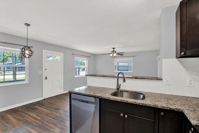 3813 W WISCONSIN AVENUE, Tampa, FL 33616