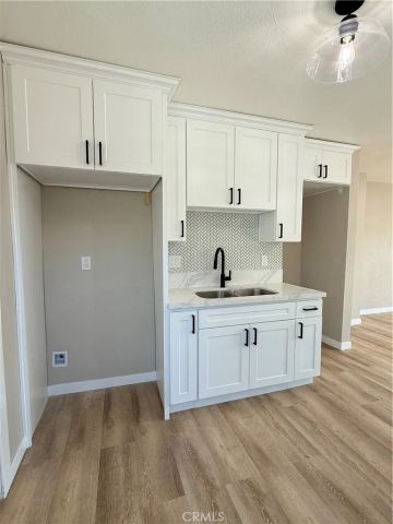 10510 Towne, Los Angeles, CA 90003