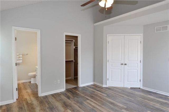 1409 NW NICHOLAS Drive, Grain Valley, MO 64029