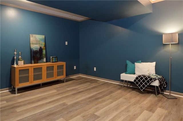 1409 NW NICHOLAS Drive, Grain Valley, MO 64029