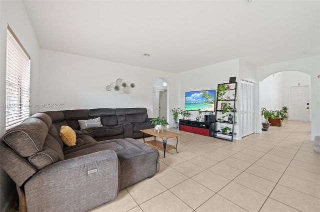 24326 SW 114th Path, Homestead, FL 33032