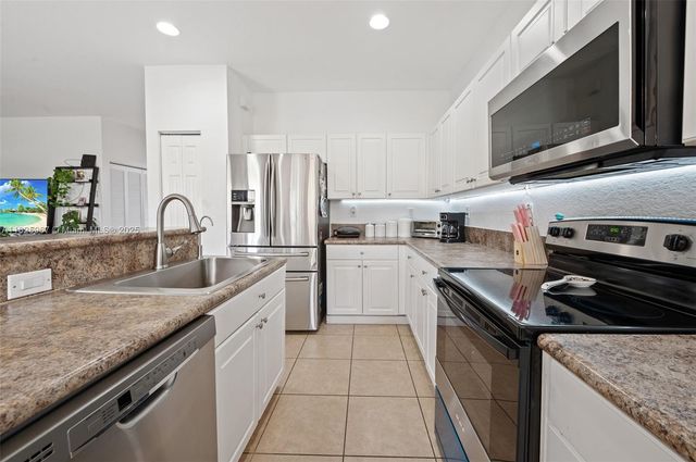 24326 SW 114th Path, Homestead, FL 33032