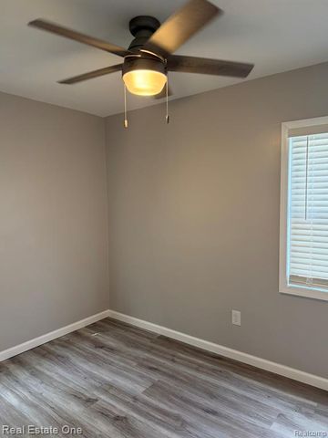 1827 Ford Boulevard, Lincoln Park, MI 48146