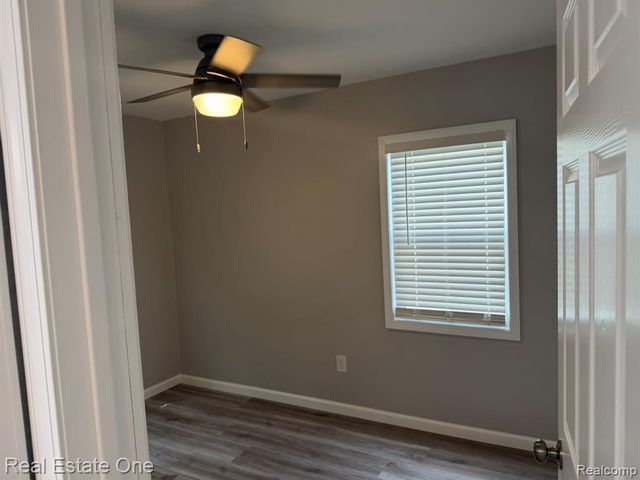 1827 Ford Boulevard, Lincoln Park, MI 48146