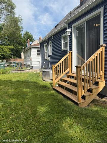 1827 Ford Boulevard, Lincoln Park, MI 48146