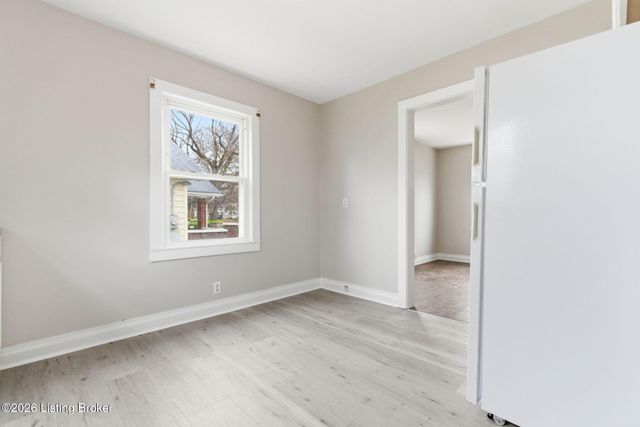 1119 W Ashland Ave, Louisville, KY 40215