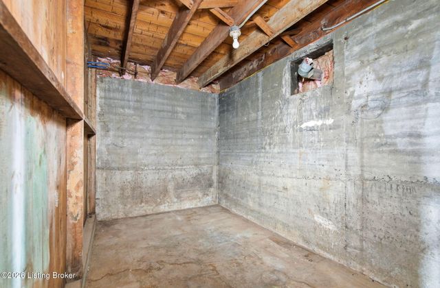 1119 W Ashland Ave, Louisville, KY 40215