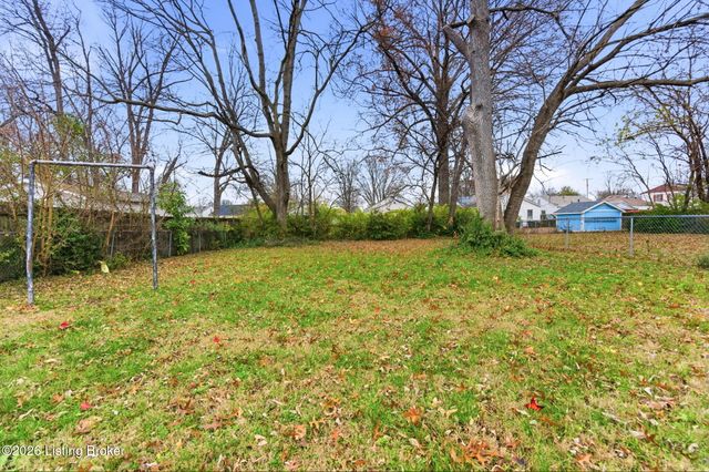 1119 W Ashland Ave, Louisville, KY 40215