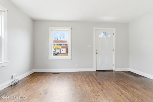 1119 W Ashland Ave, Louisville, KY 40215