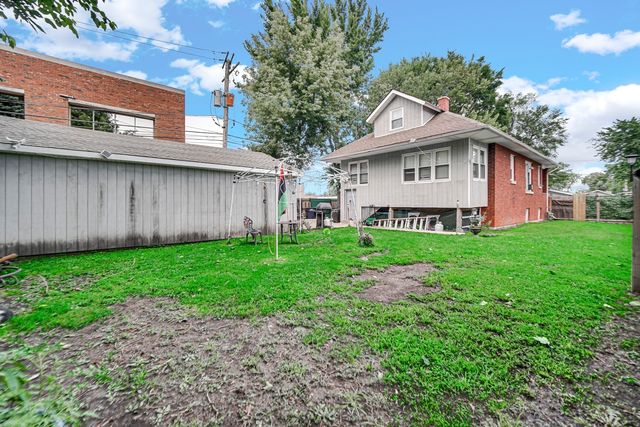 16230 Lowell Avenue, South Holland, IL 60473