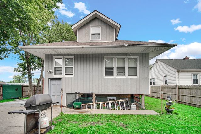 16230 Lowell Avenue, South Holland, IL 60473