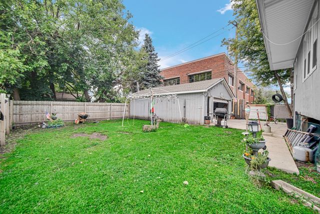 16230 Lowell Avenue, South Holland, IL 60473