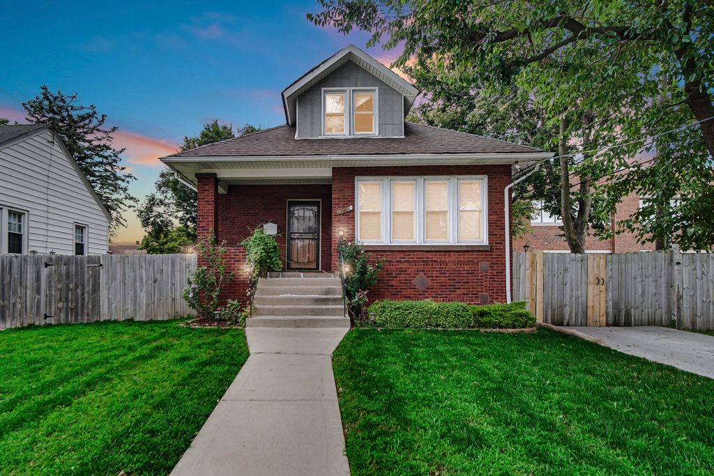 16230 Lowell Avenue, South Holland, IL 60473