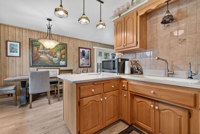 9915 S KENTON Avenue, Oak Lawn, IL 60453