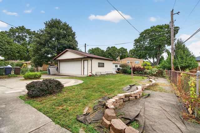 9915 S KENTON Avenue, Oak Lawn, IL 60453