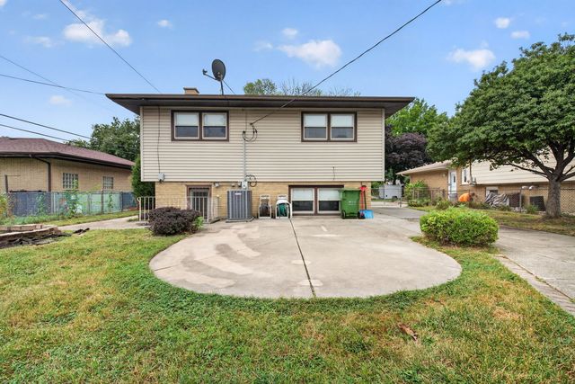9915 S KENTON Avenue, Oak Lawn, IL 60453