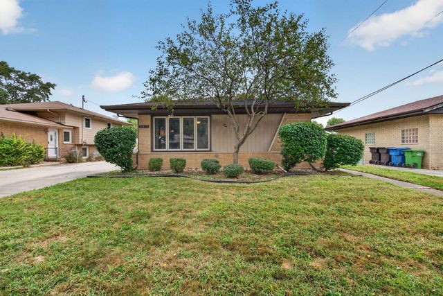 9915 S KENTON Avenue, Oak Lawn, IL 60453