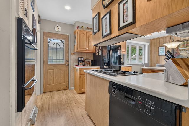 9915 S KENTON Avenue, Oak Lawn, IL 60453