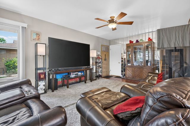 9915 S KENTON Avenue, Oak Lawn, IL 60453