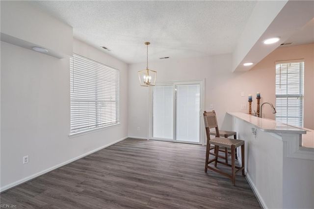 4831 Parthenon DR, Virginia Beach, VA 23462