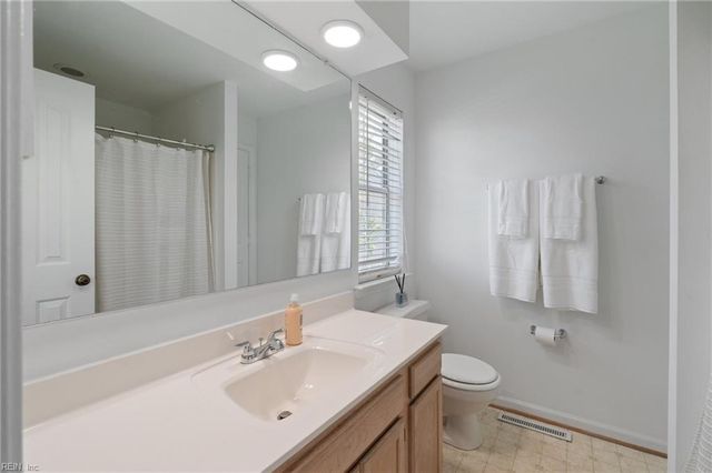 4831 Parthenon DR, Virginia Beach, VA 23462